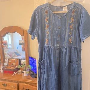 MIDI Length Vintage Dress